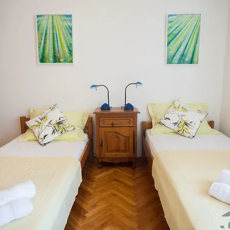 Apartament Spring Apartment