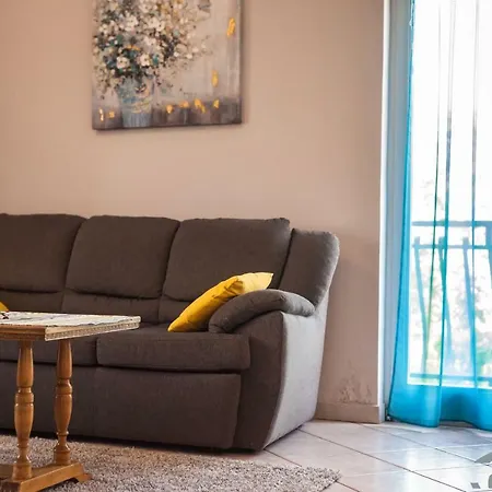 Spring Apartment Apartment
