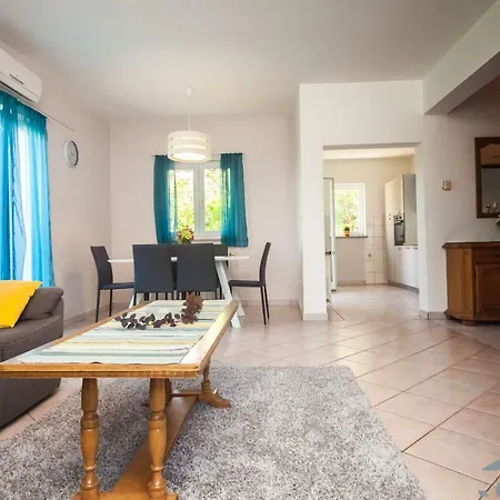 Spring Apartment